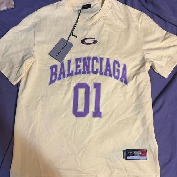 Balenciaga Basketball Oversized T-Shirt Size S Yellow Purple