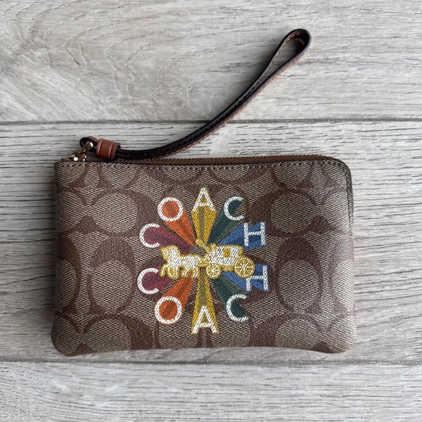 Coach Corner Zip Wristlet Signature Canvas Radial Rainbow C7308