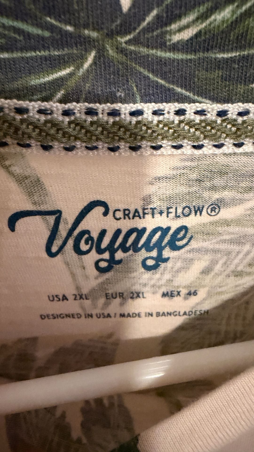 Voyage Craft+Flow T-Shirt Size 2XL Palm Tree Print Beige Short Sleeve 5