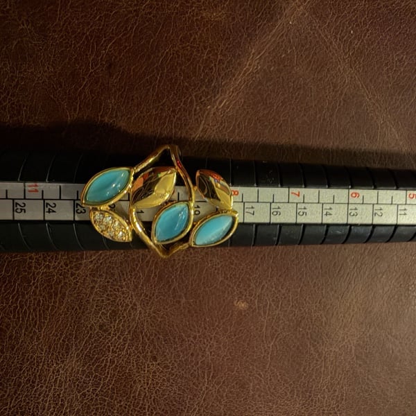 Gold Tone Turquoise Leaf Cluster Statement Ring Size 9