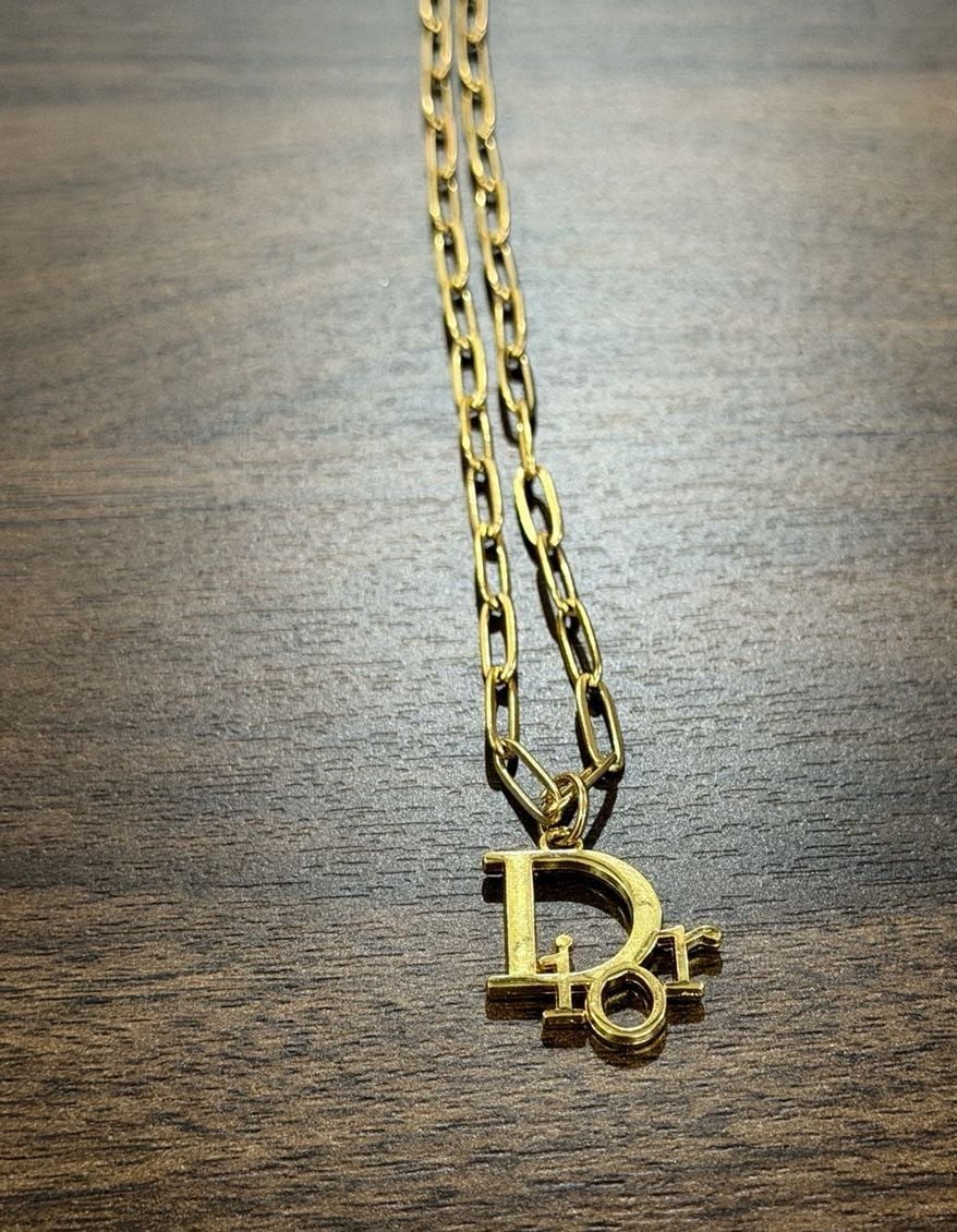 Christian Dior Gold Tone Paperclip Chain Logo Pendant Necklace 2