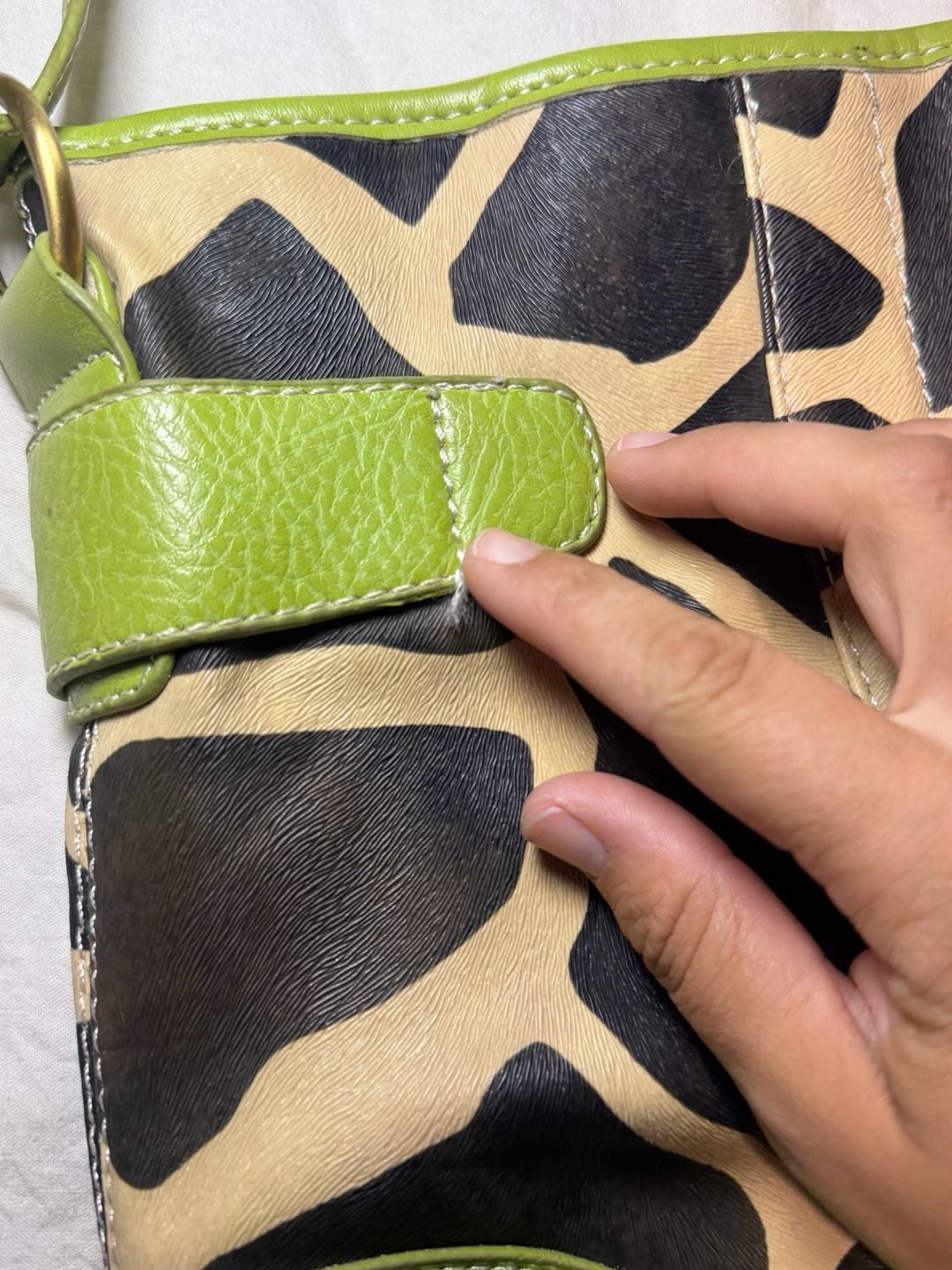 Vintage Giraffe Print Faux Leather Shoulder Bag Lime Green Trim 9
