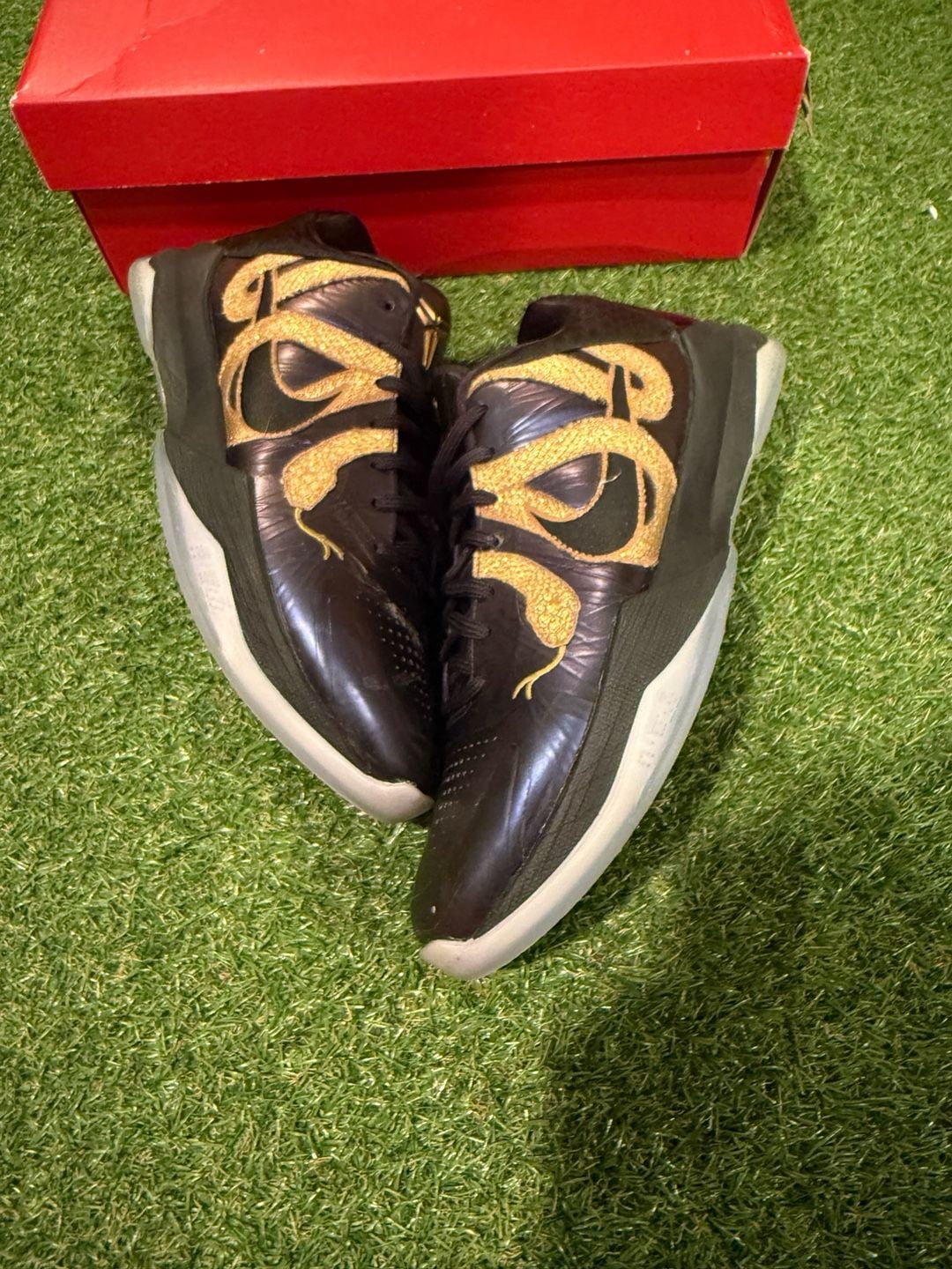 Nike Kobe 5 Protro Year Of The Mamba Eggplant Black Gold Shoes Size 8 2