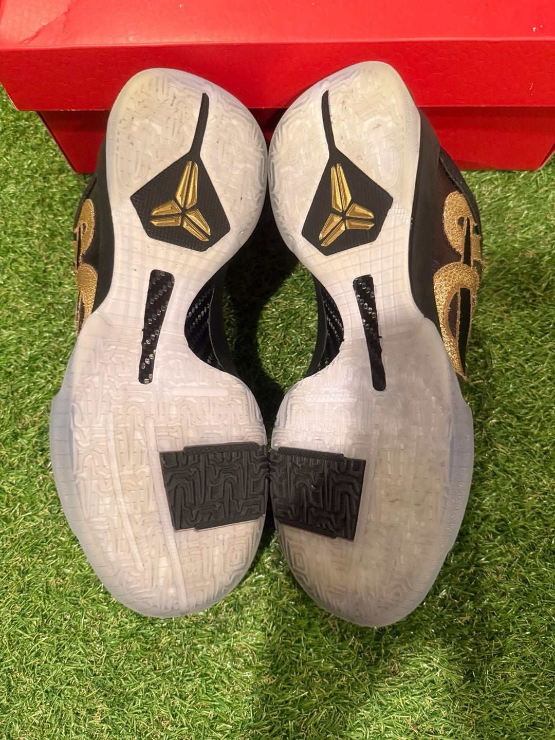 Nike Kobe 5 Protro Year Of The Mamba Eggplant Black Gold Shoes Size 8 7