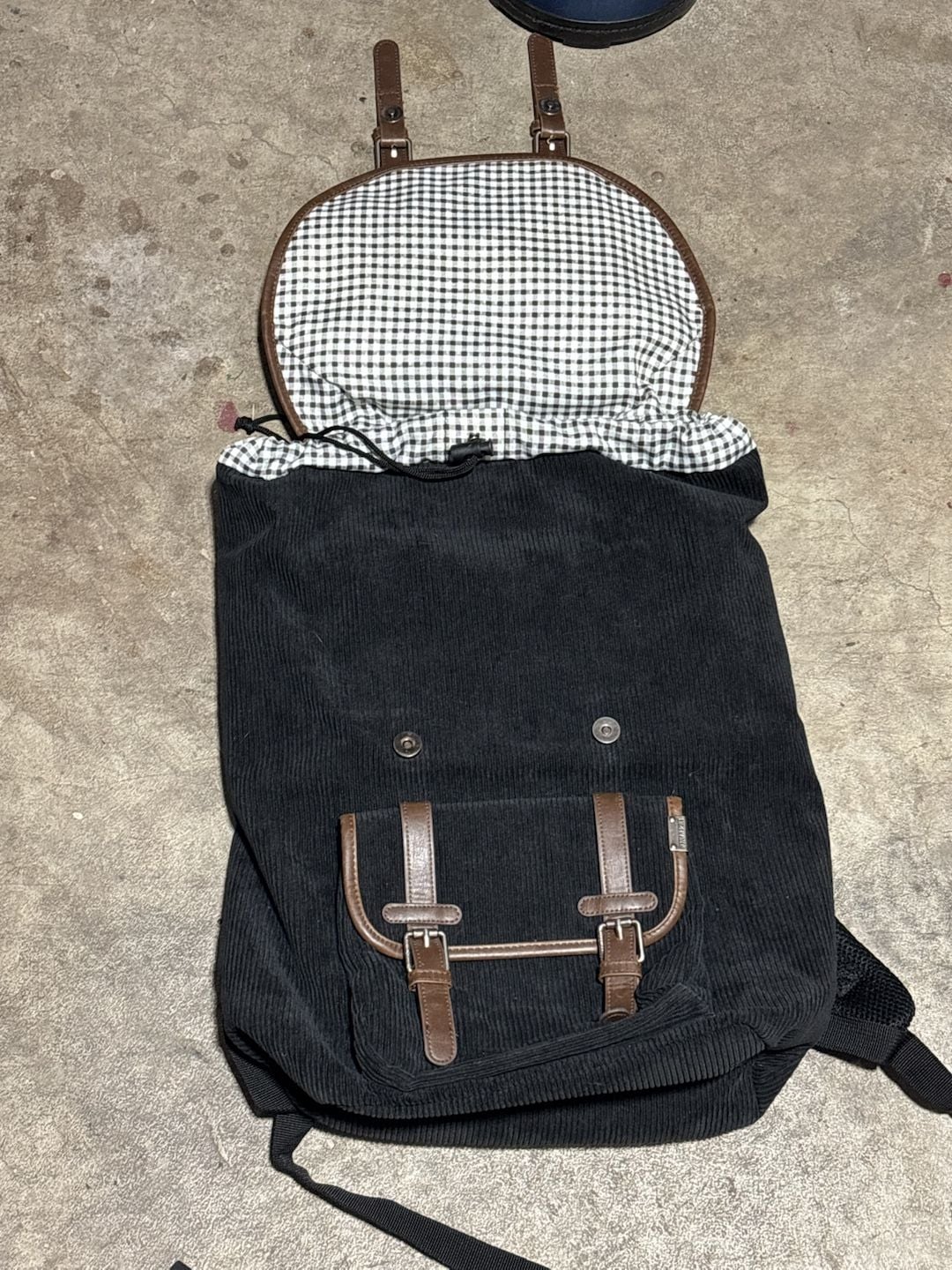 Steve Madden Barnett Avenue Black Corduroy Backpack 3