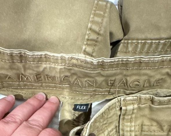American Eagle Outfitters Cargo Pants Size 29x32 Khaki Flex Cotton
O887 6