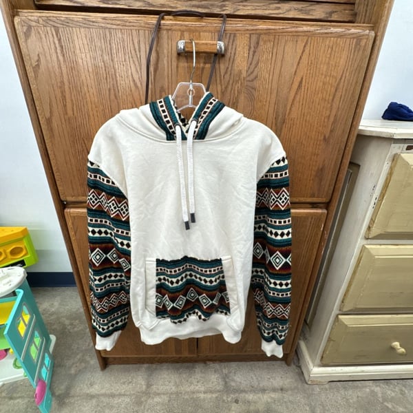 Vigor Hoodie Size S White Native Print Aztec Pullover