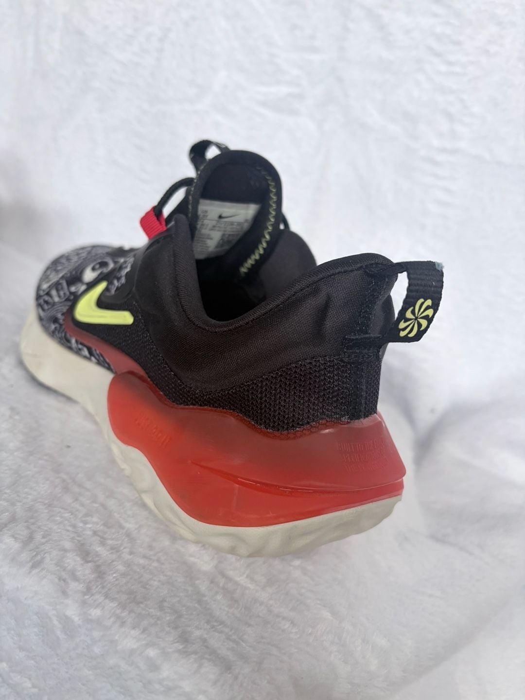 Nike Run Flow JP 'Doodles' sneakers, 14