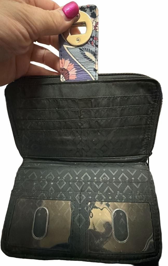 Vera Bradley Charmont Meadow RFID Turnlock Quilted Wallet Floral 3