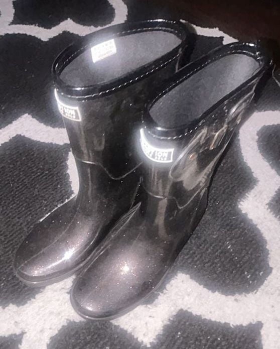 Kenneth Cole Reaction Rain Boots Black Glitter 2