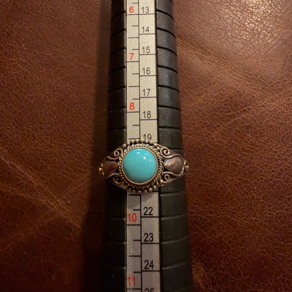 Vintage Sterling Silver Turquoise Ring Size 8.5