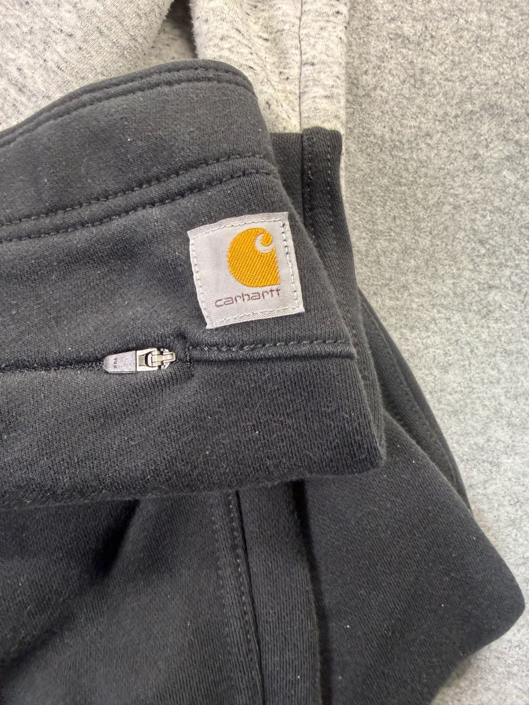 Carhartt Women’s Hoodie & Sweatpants Set – Size Large 5