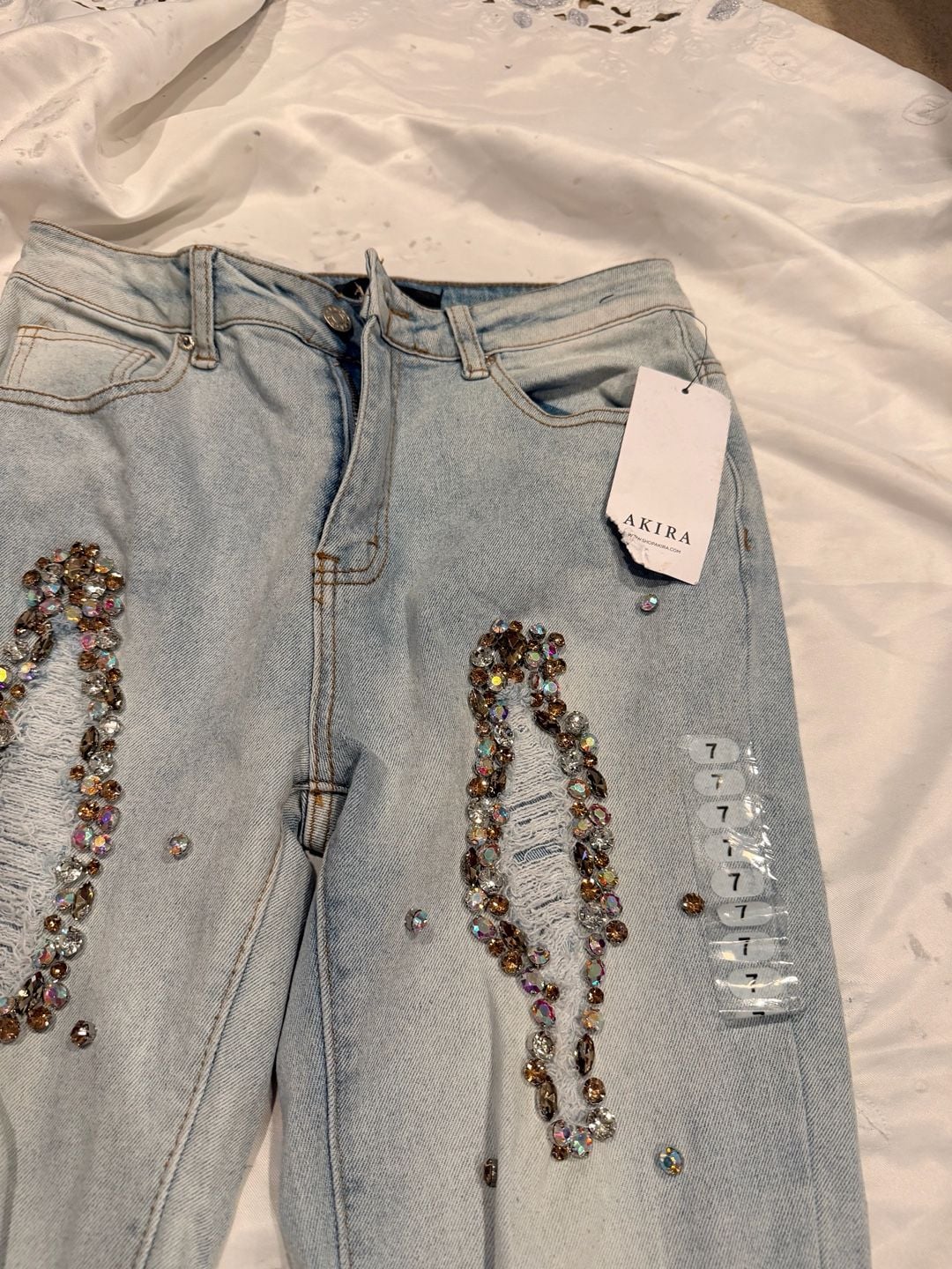 Akira Light Blue Rhinestone Embellished Distressed Skinny Jeans Size 7 4