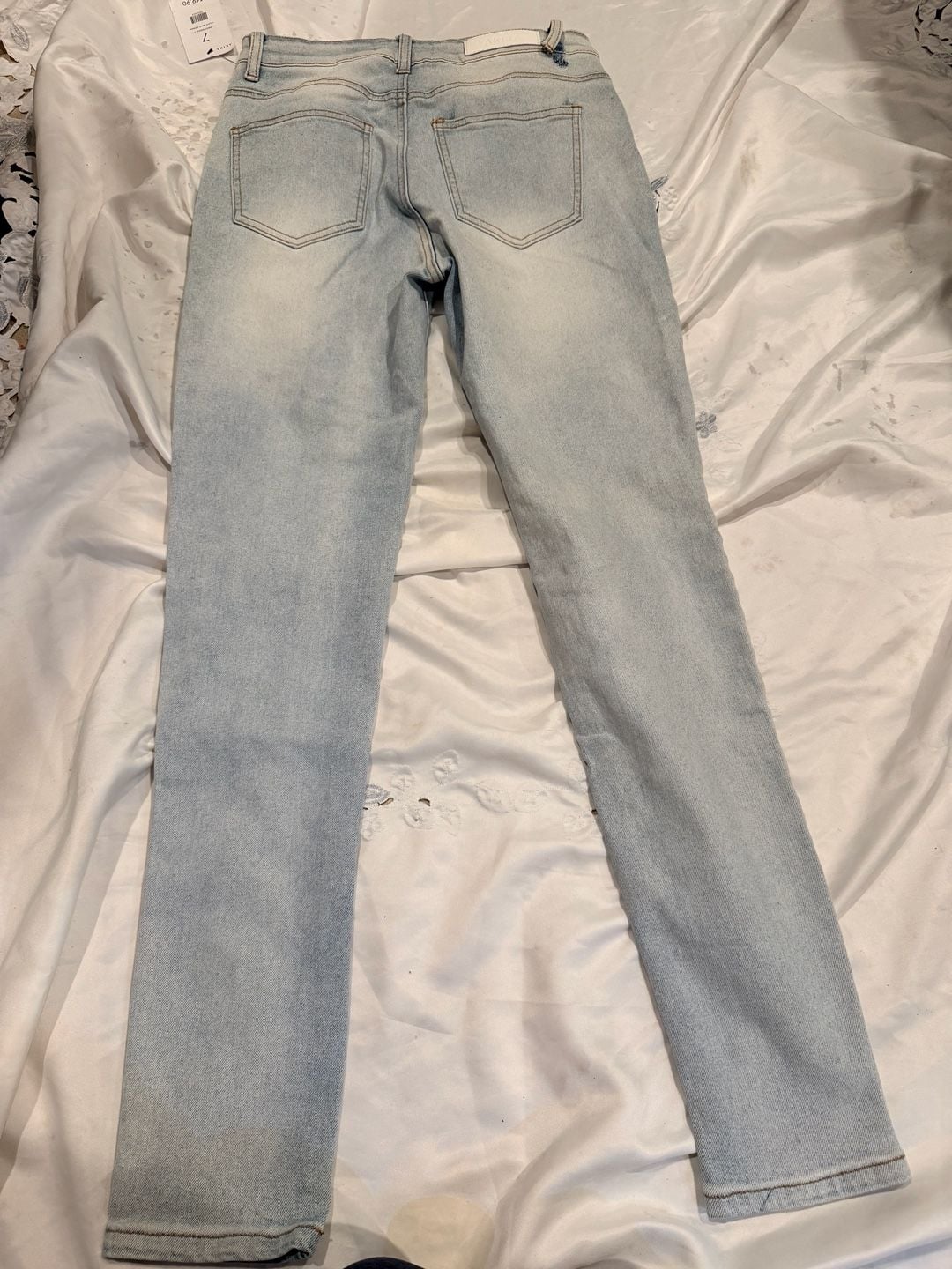 Akira Light Blue Rhinestone Embellished Distressed Skinny Jeans Size 7 9