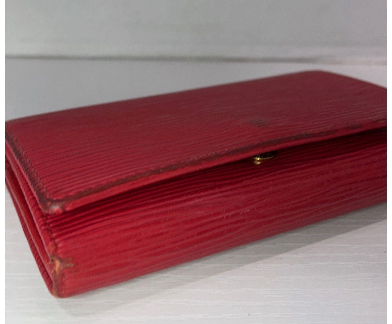 Louis Vuitton Epi Leather Portefeuille Tresor Wallet Red 4