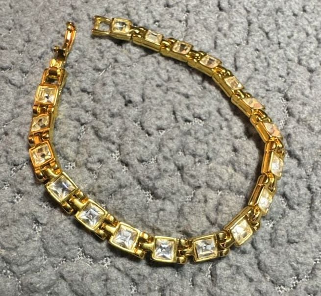 Vintage Gold Tone Cubic Zirconia Tennis Bracelet 7.5 Inch 6