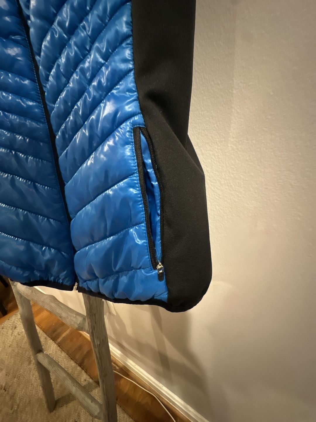 Xersion Puffer Vest Size M Blue Quilted Full Zip 12
