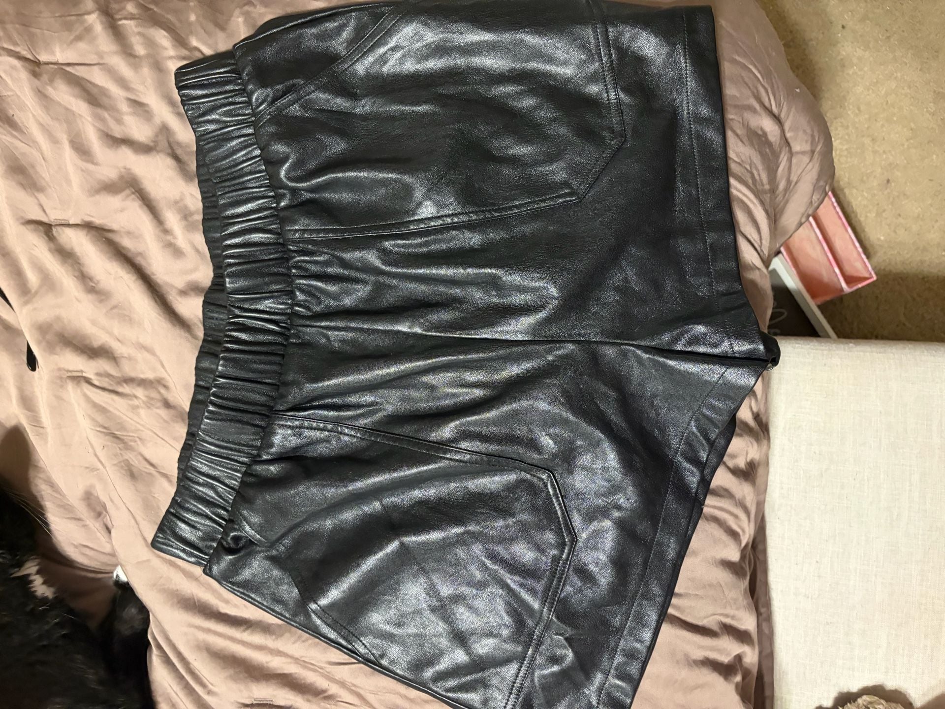 NWT Steve Madden Vegan Leather Shorts Size L Black Pull-On Elastic Waist 9