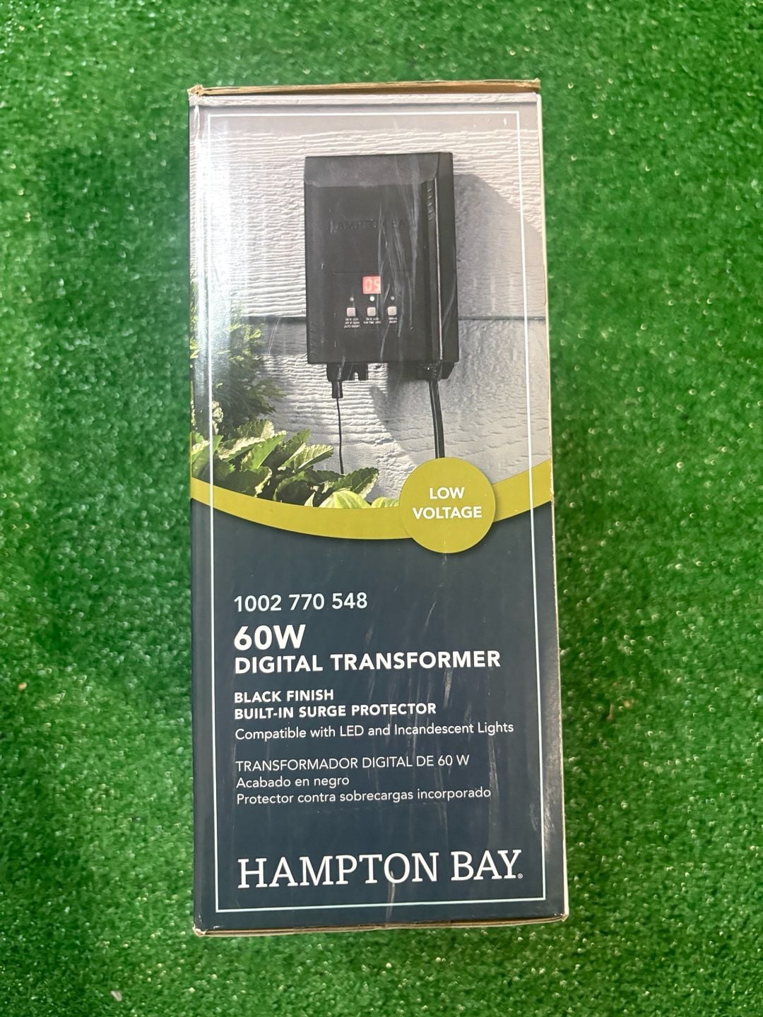 Hampton Bay 60W Digital Transformer SL-60-12-SV Black Finish 4