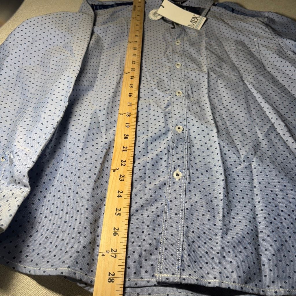 MBX Long Sleeve Button Down Shirt Blue star Dot 9