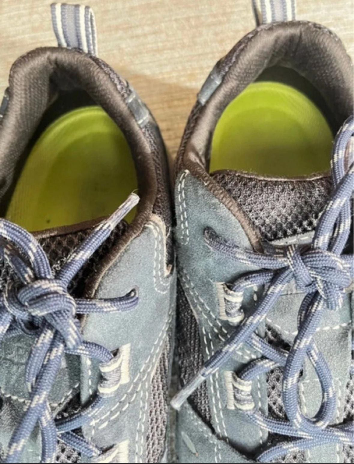 LL Bean Mens Trail Blue Low Top Hiking Shoes Sz 9
Men 8