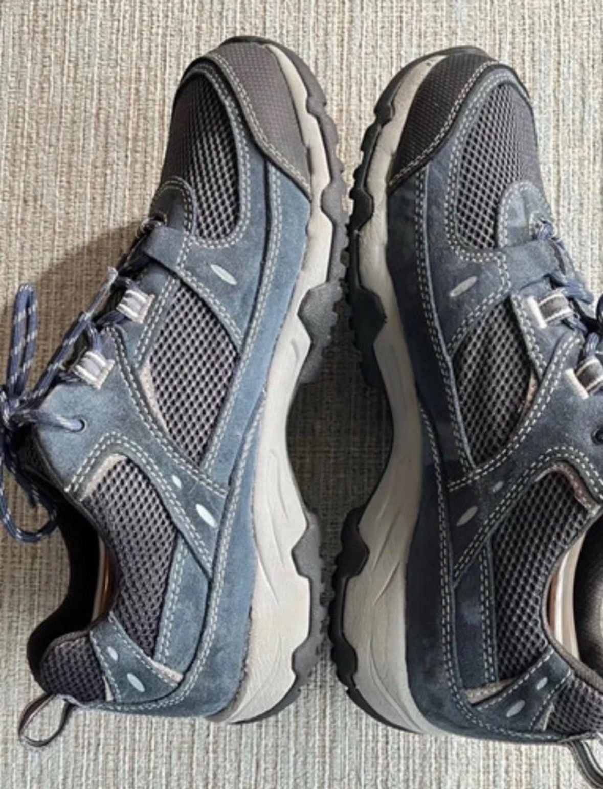LL Bean Mens Trail Blue Low Top Hiking Shoes Sz 9
Men 5