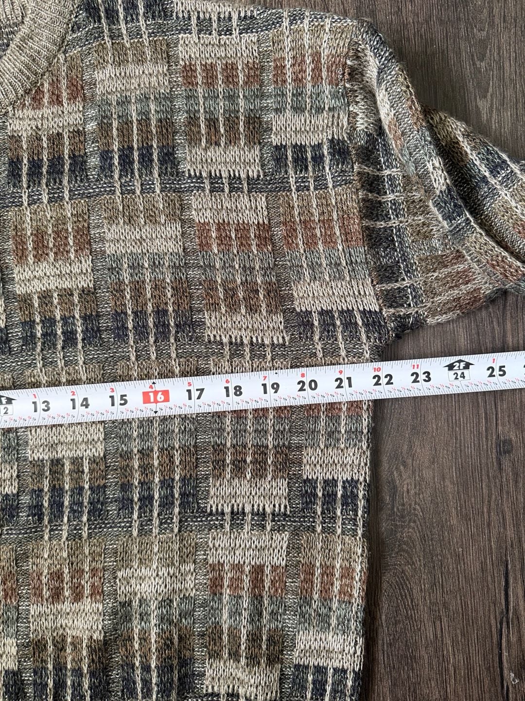 Geoffrey Beene Classics Sweater Size M Geometric Pattern 5