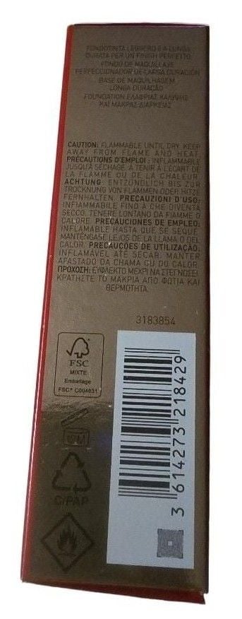 Valentino Very Valentino Foundation 0.84 oz. New 5