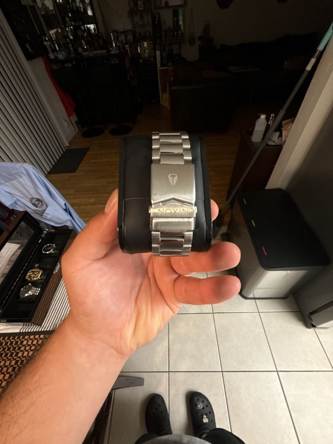 Nixon Sentry SS Watch Blue Sunray Stainless Steel 3