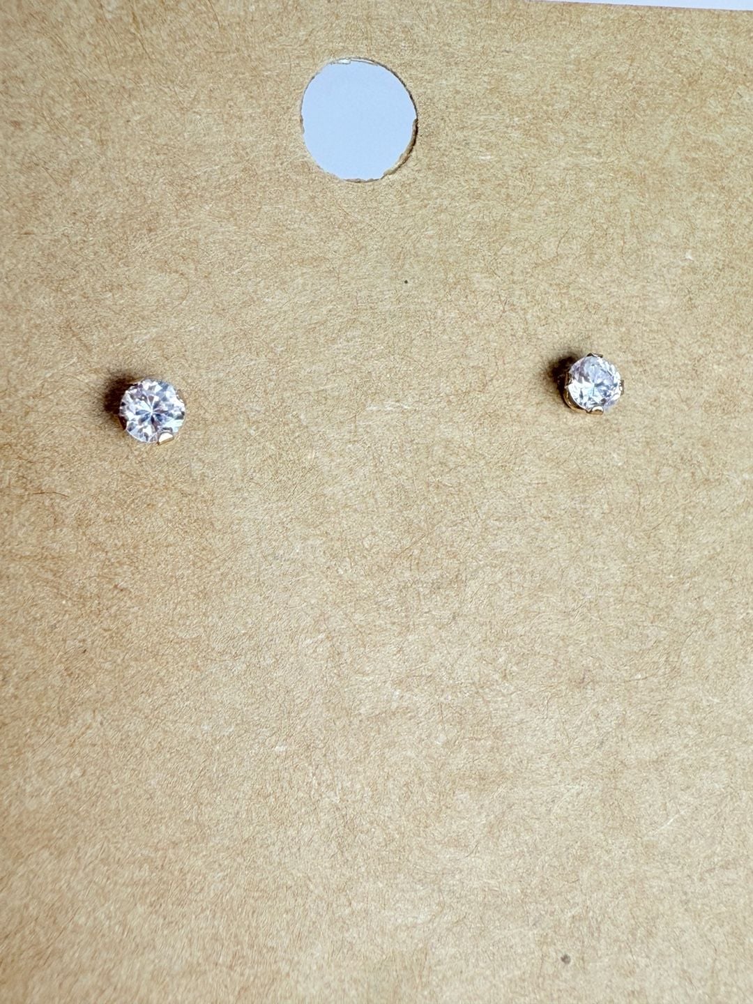10K Yellow Gold Stud Earrings 4mm Round 2