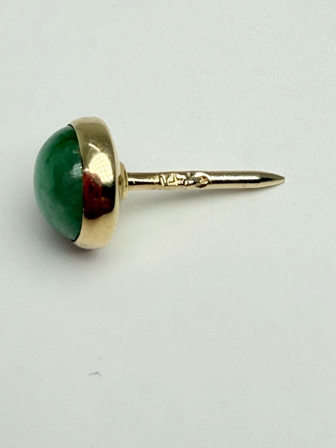 14K Yellow Gold Jade Tie Tack Pin Green Cabochon 7