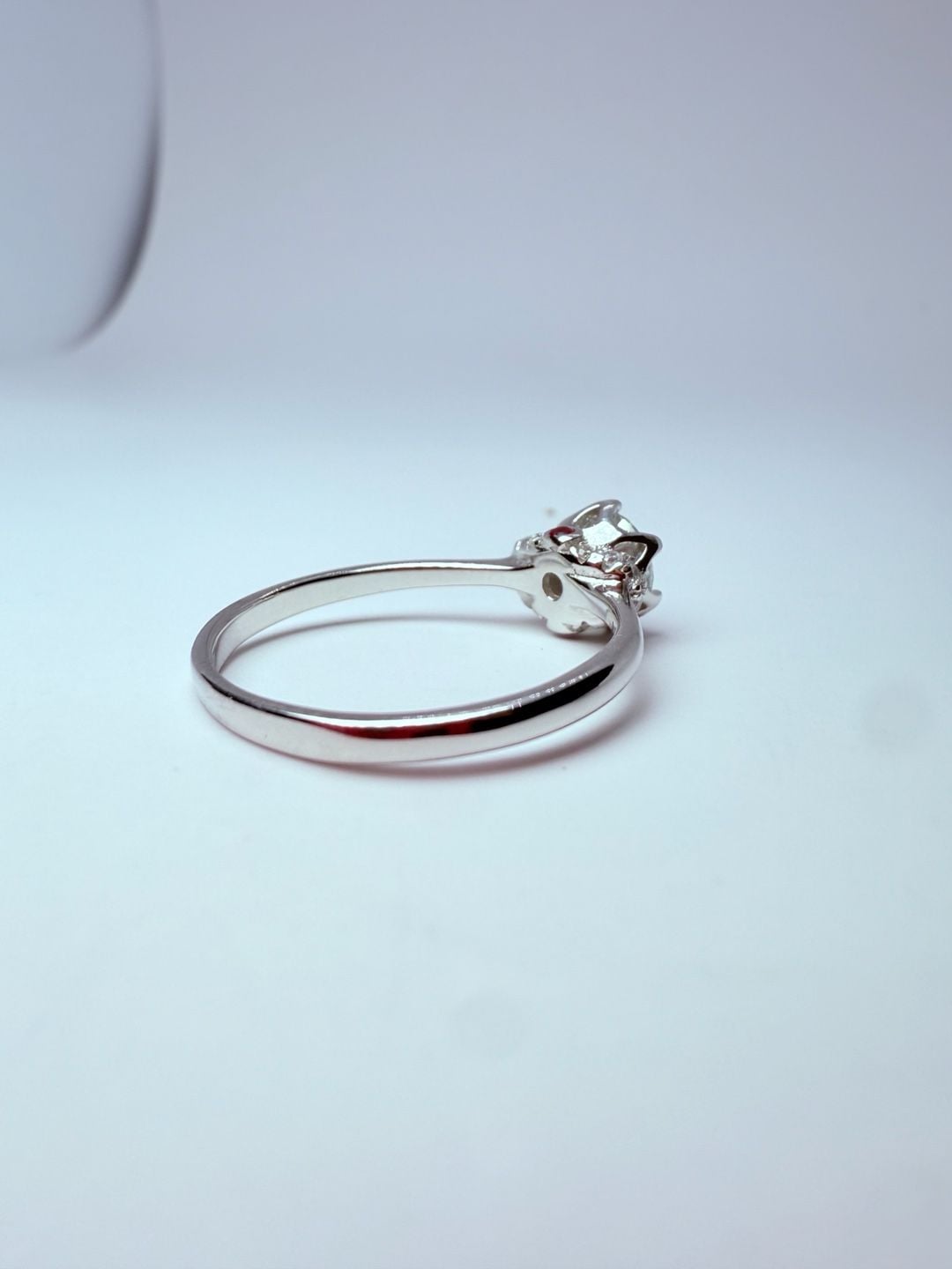 S925 Silver Round Cut Solitaire Engagement Ring with Pink Accents 5