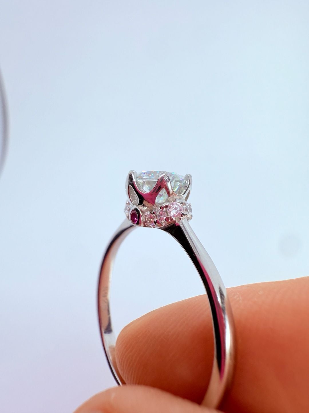 S925 Silver Round Cut Solitaire Engagement Ring with Pink Accents 14