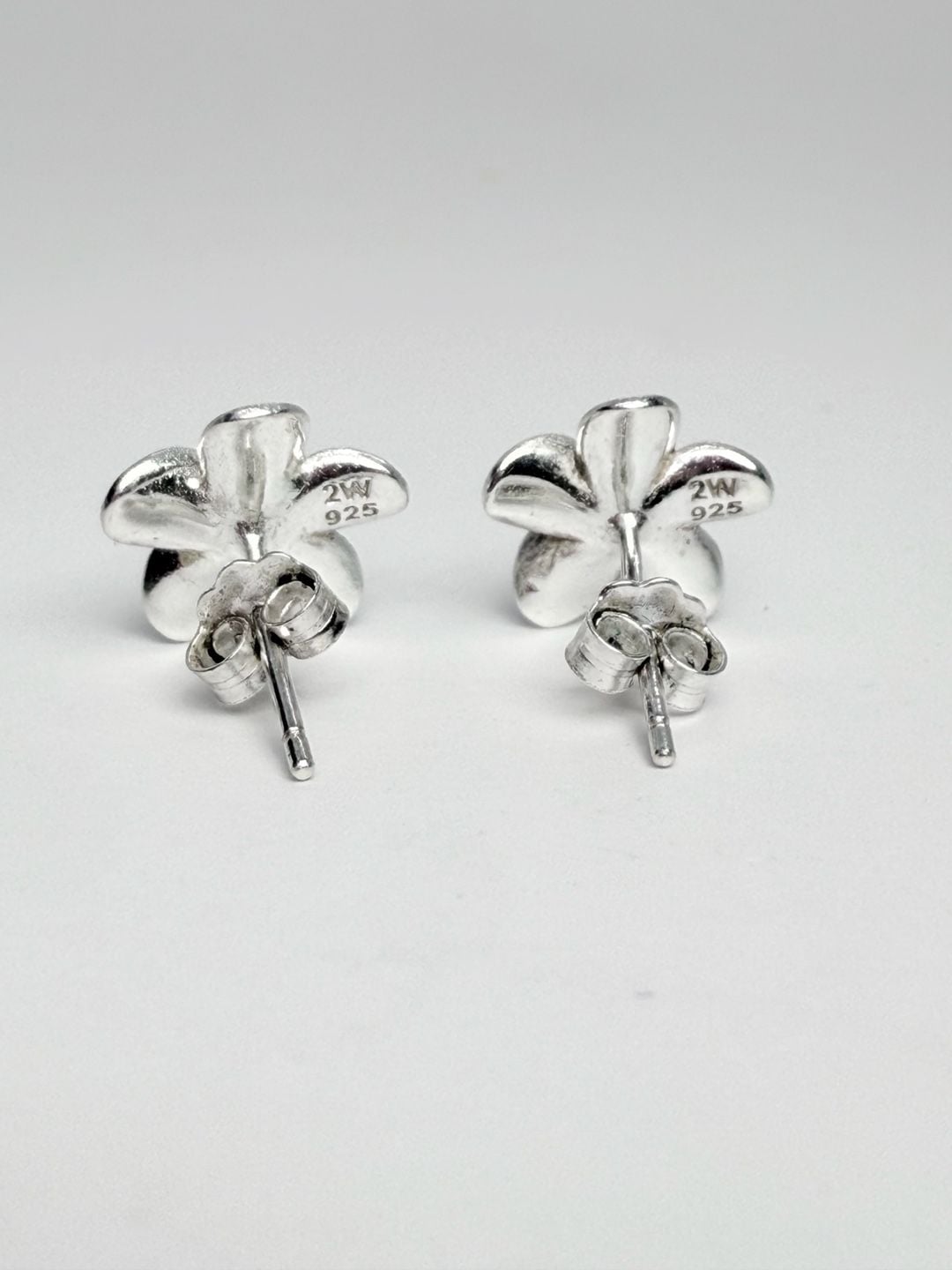 2W 925 Sterling Silver Plumeria Flower CZ Stud Earrings 6