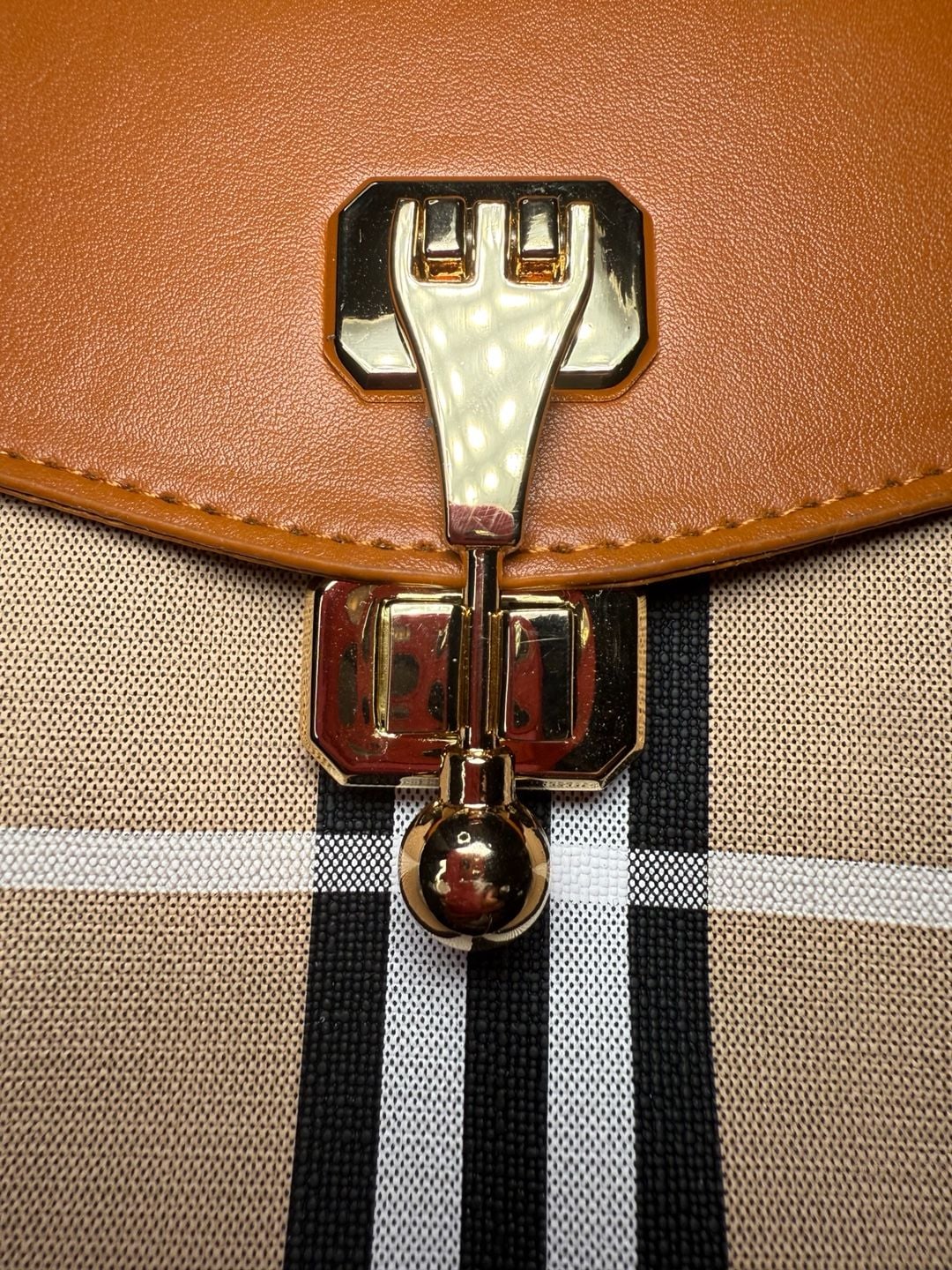 Loulu Berry Collection Plaid Crossbody Handbag With Strap 8