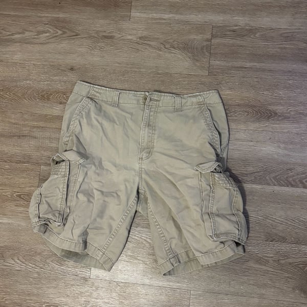 Faded Glory Cargo Shorts Size 32 Tan Cotton