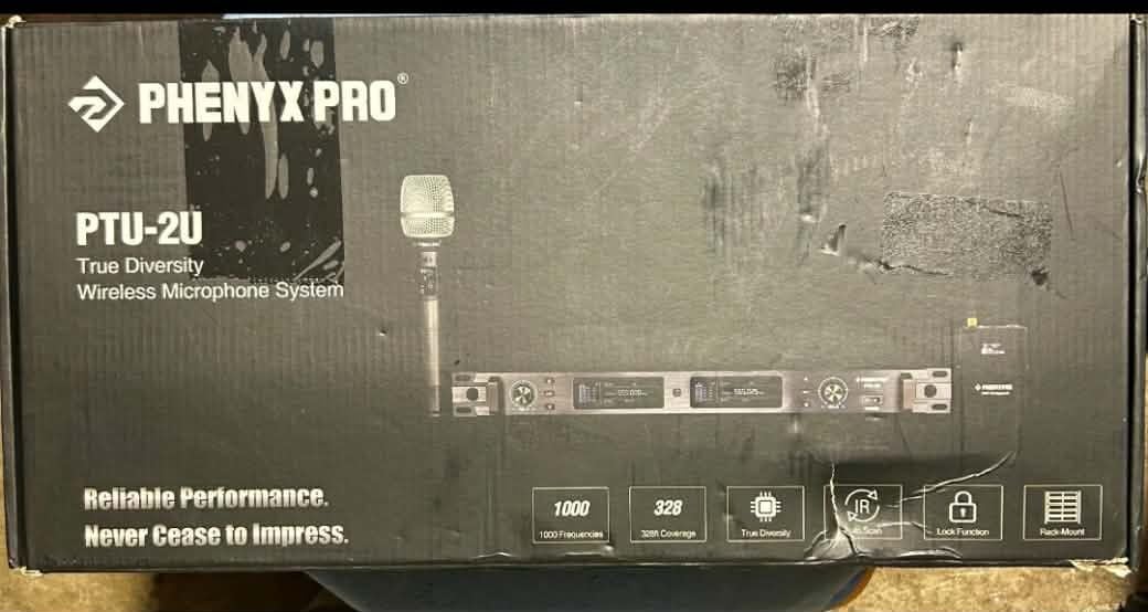 PTU-2U-1H1B True Diversity Wireless Microphone System 7