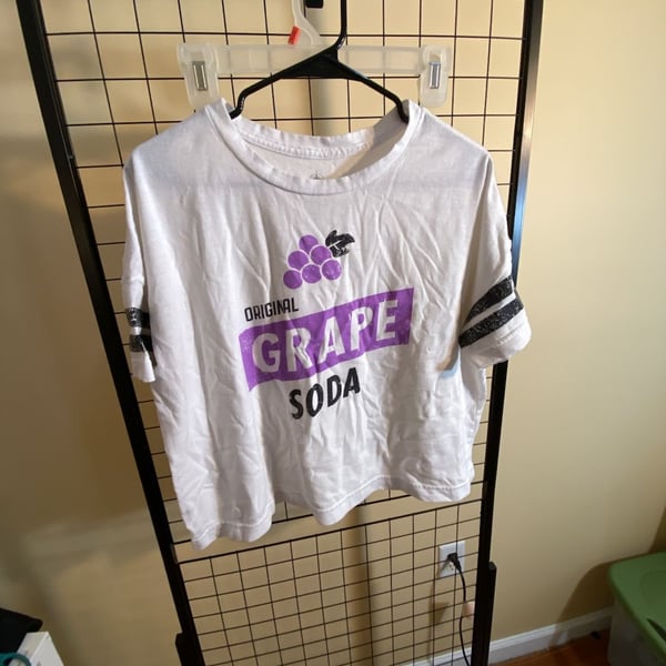 Disney Up Grape Soda T-Shirt Size L White Pixar