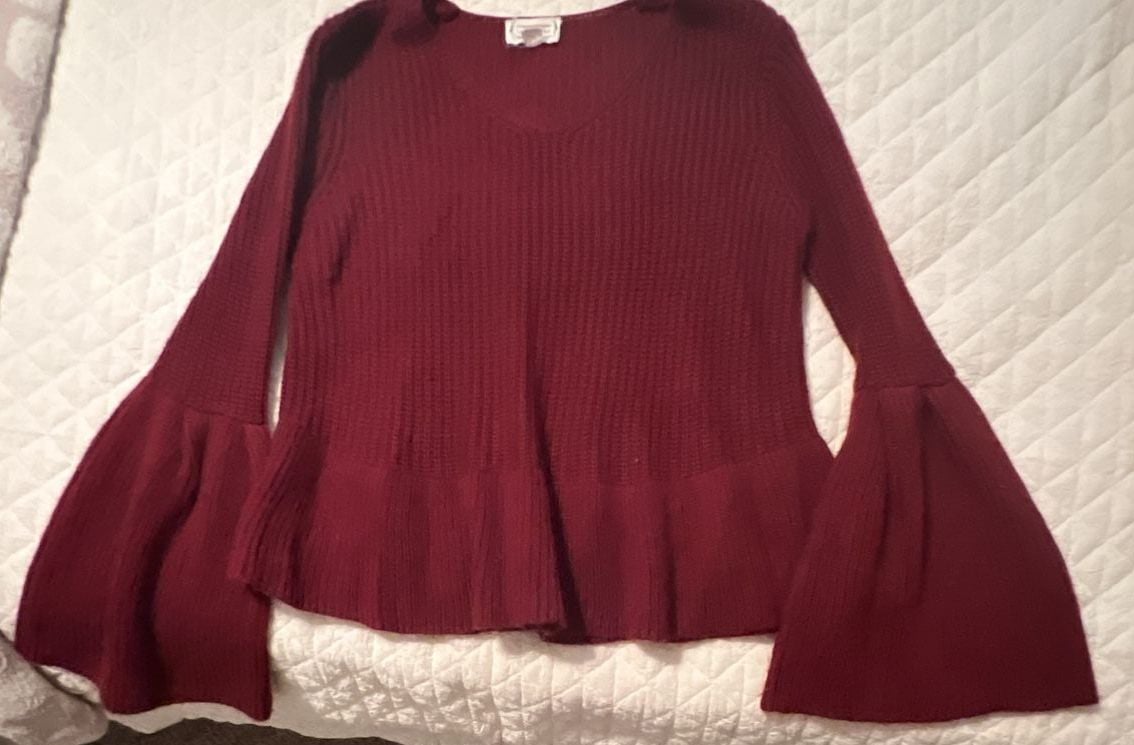 loveriche Ribbed Knit Bell Sleeve Sweater Size M Wine Red 5