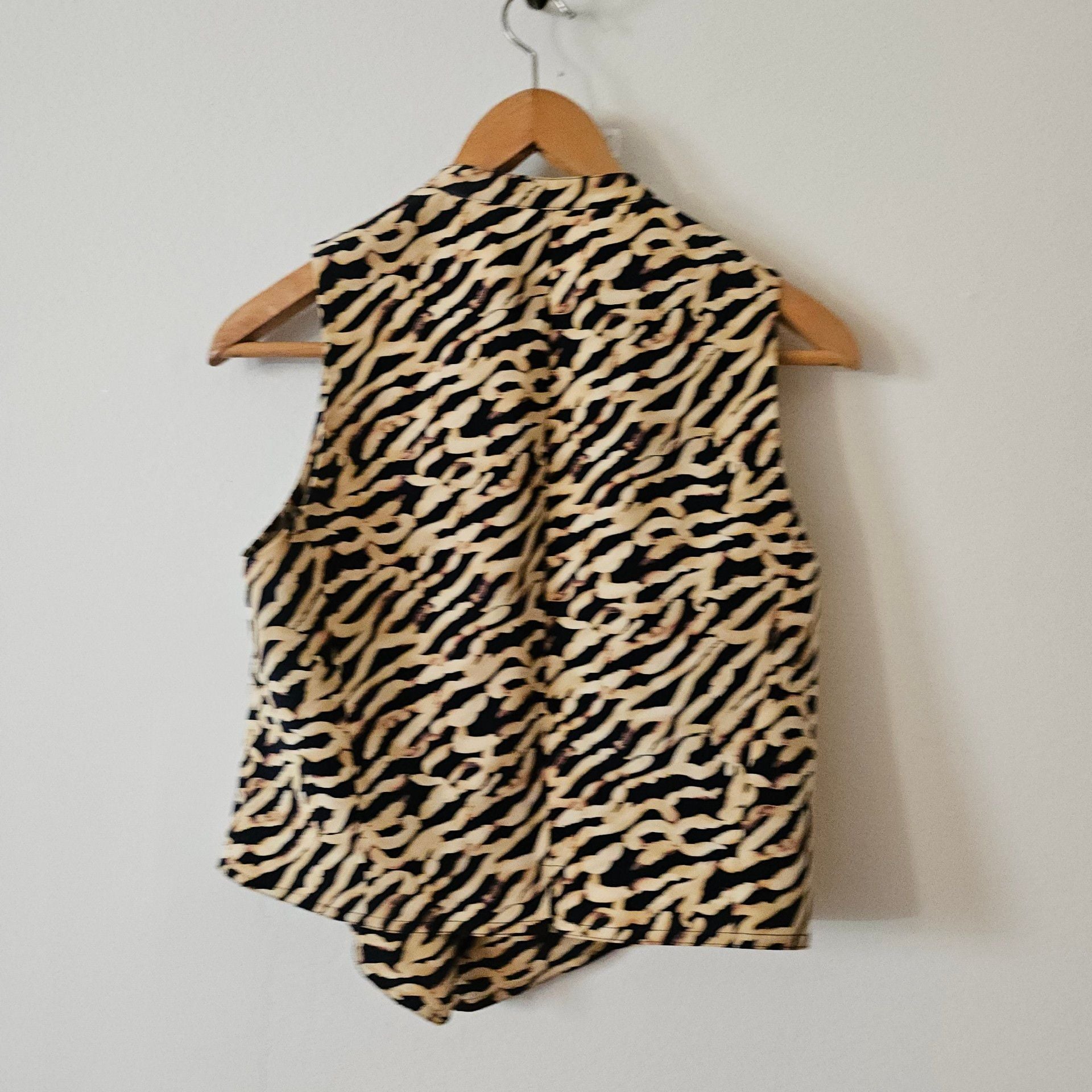 Richie Freeman for Teri Jon Vest Silk 271 5