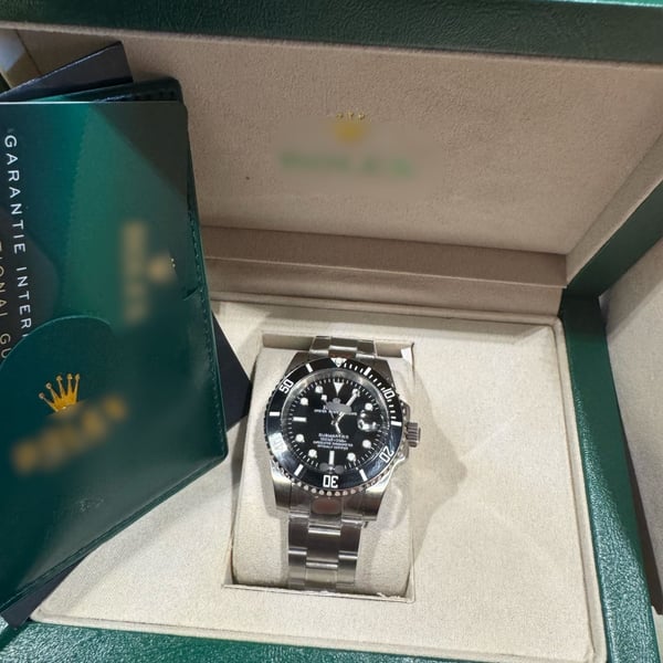 High end watch 