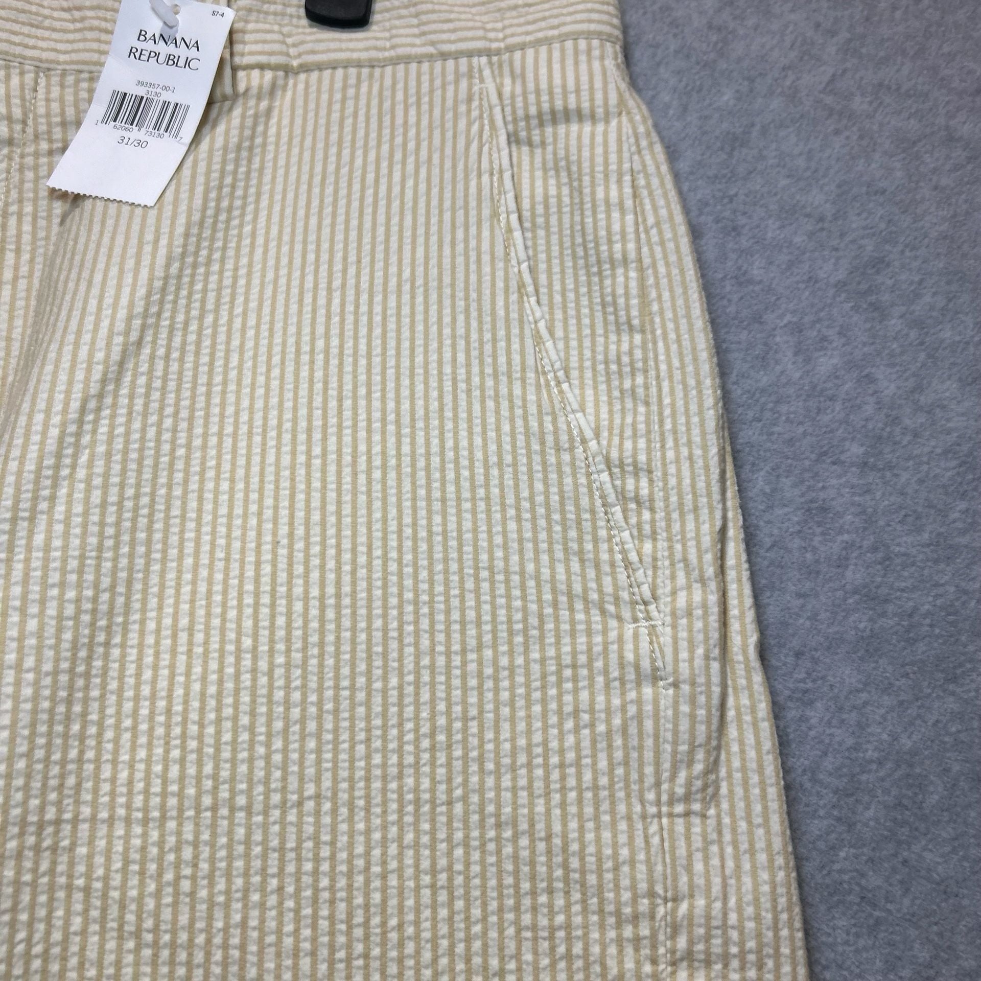 Banana Republic Brand New Men’s Yellow Seersucker Pants Size 31x30 5