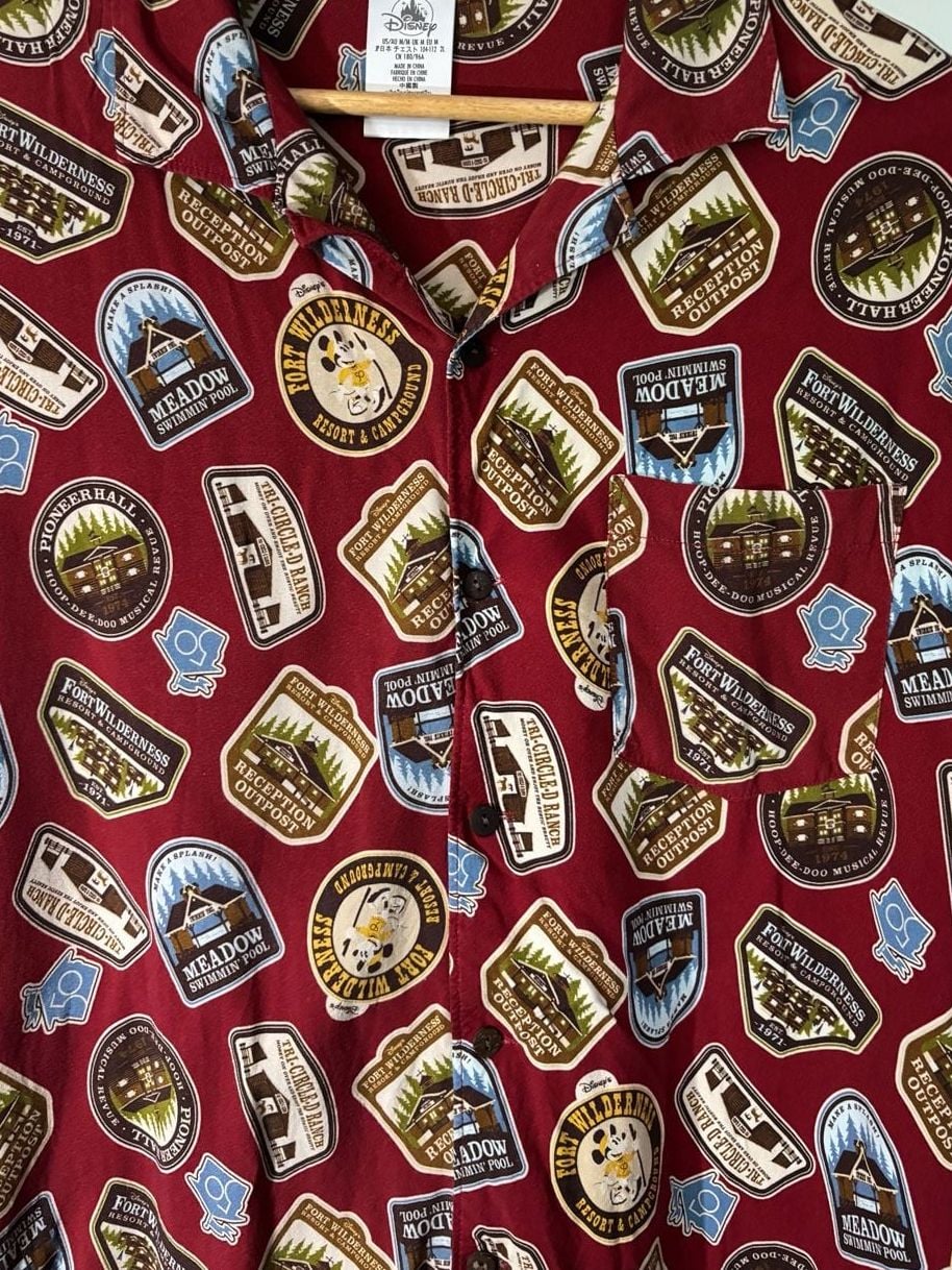 Disney Fort Wilderness 50th Anniversary Camp Shirt Size M Retro 5