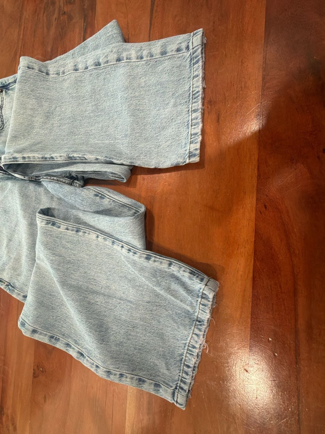abercrombie kids Loose Jean Size 15/16 Regular Light Wash Denim 7