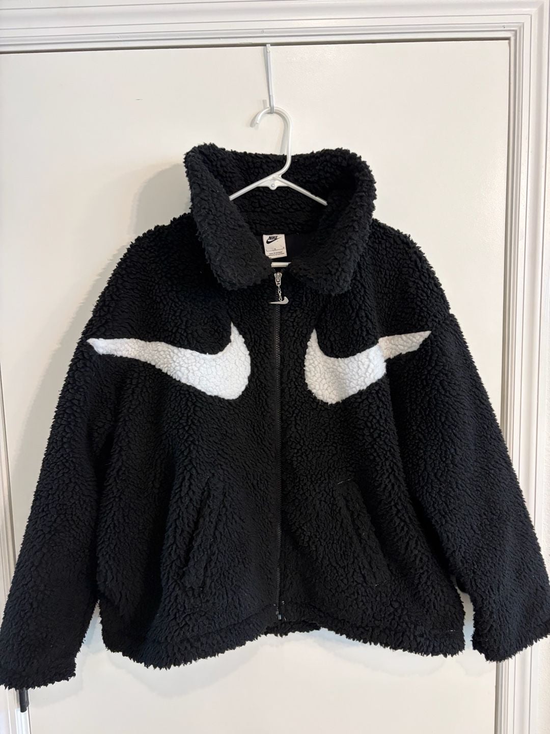 Nike Double Swoosh Sherpa Jacket womens Size L Black 2