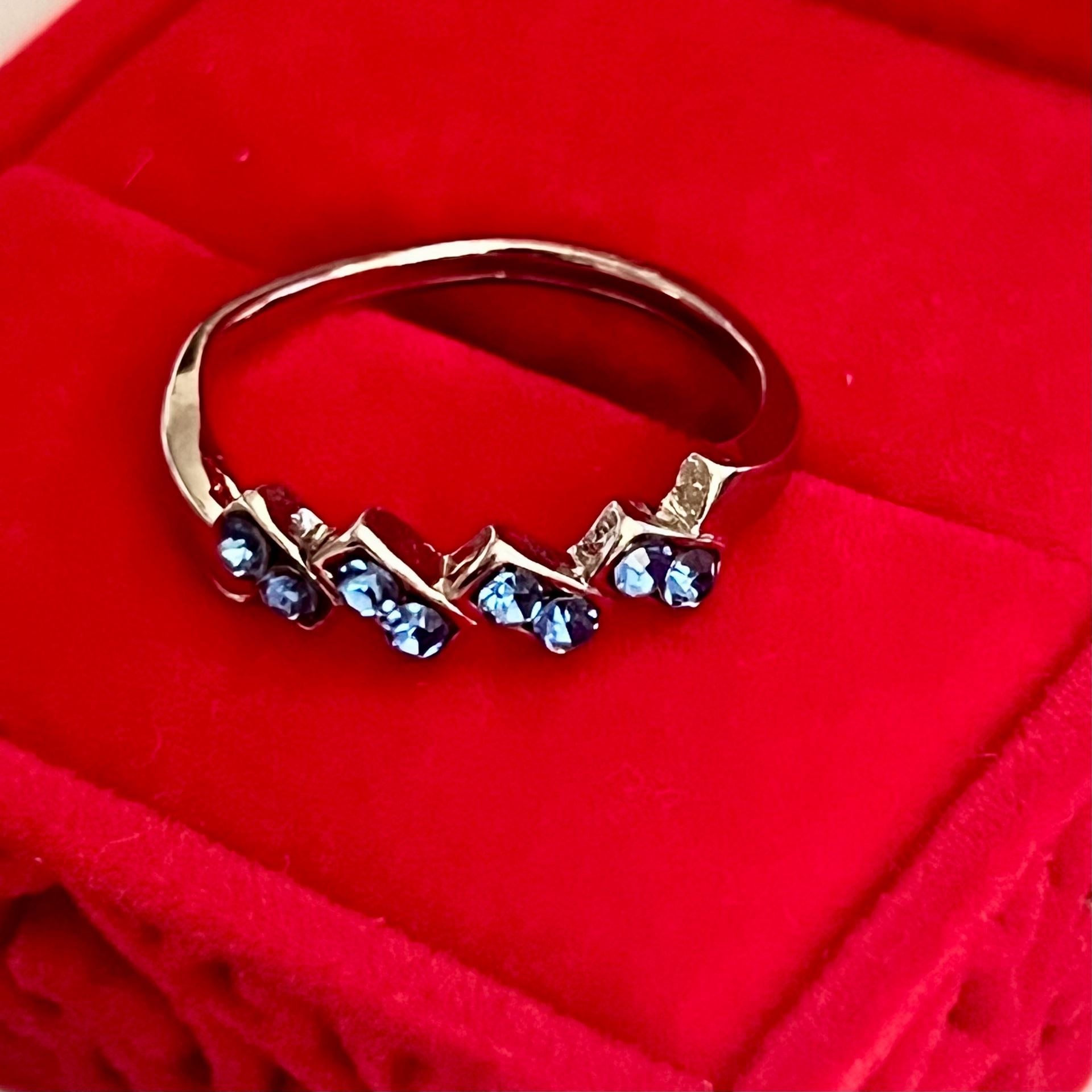 Vintage Sapphire Sterling Silver Chevron Design Ring Size 8 5