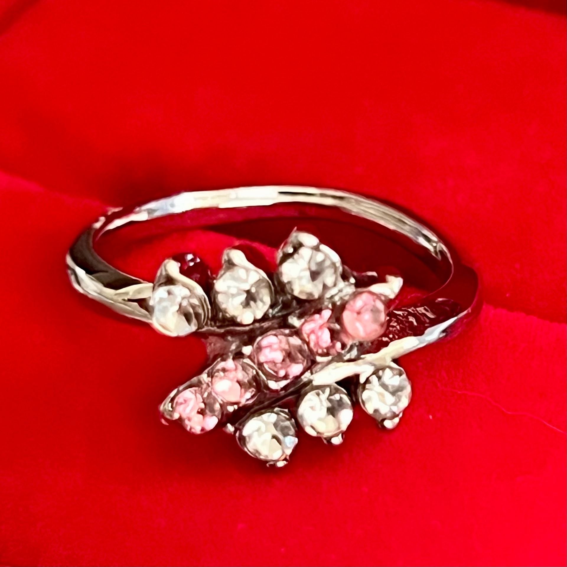 Vintage Cubic Zirconia Rhinestone Cluster Ring Sterling Silver Ring Size 6 5