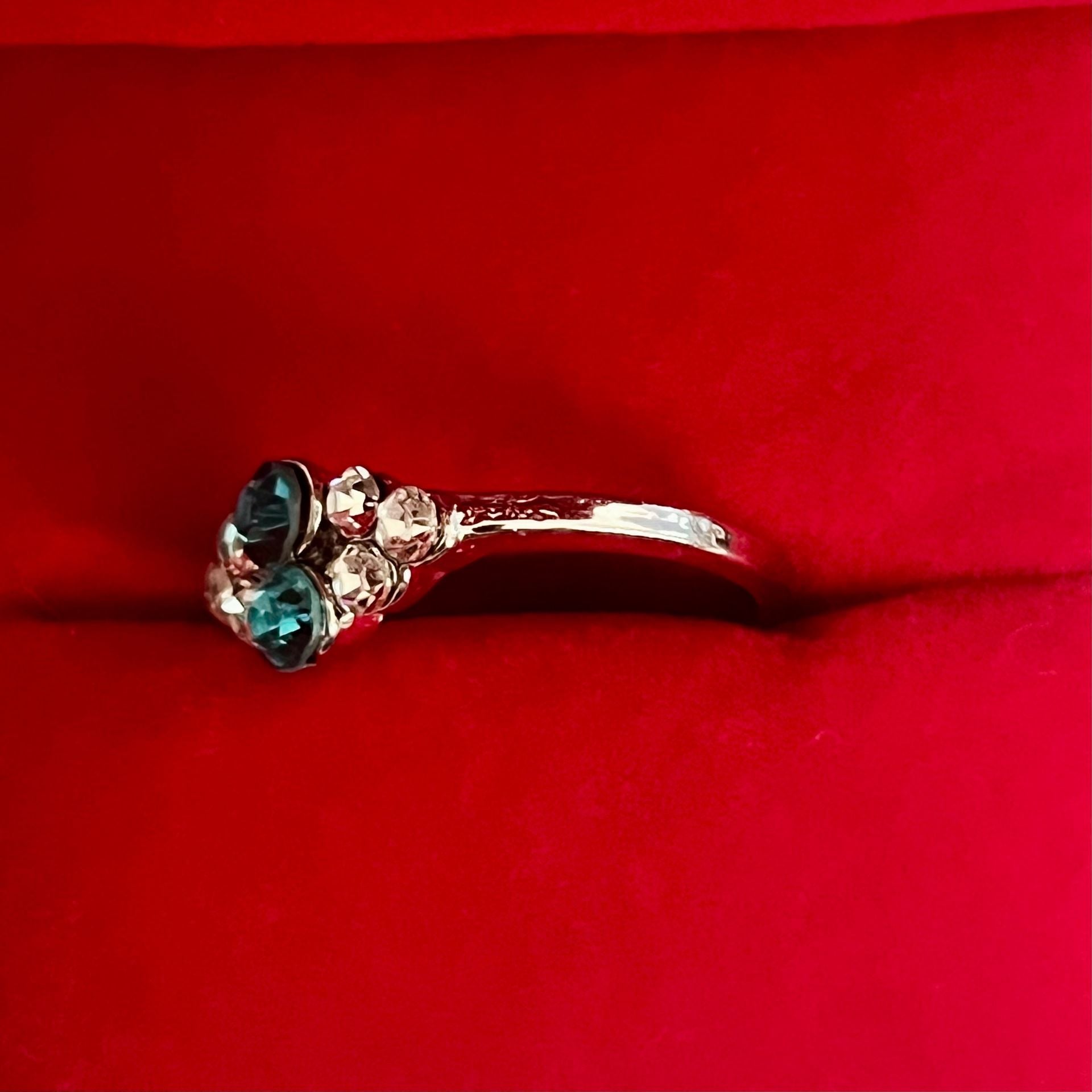 Vintage Blue And Clear Crystal Cluster Ring Sterling Silver Ring Size 6 6