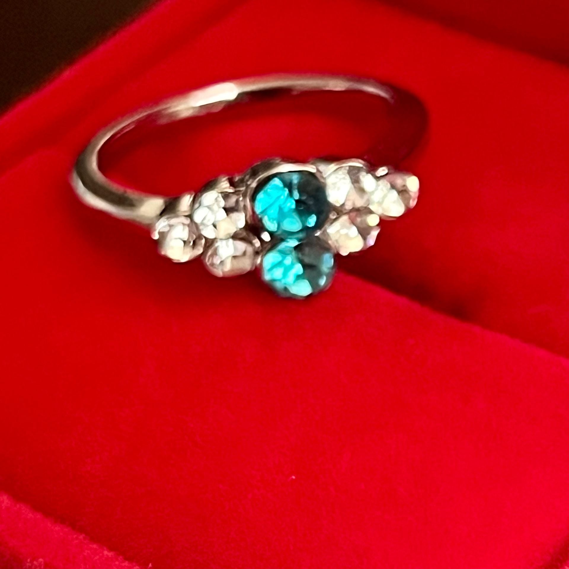 Vintage Blue And Clear Crystal Cluster Ring Sterling Silver Ring Size 6 7