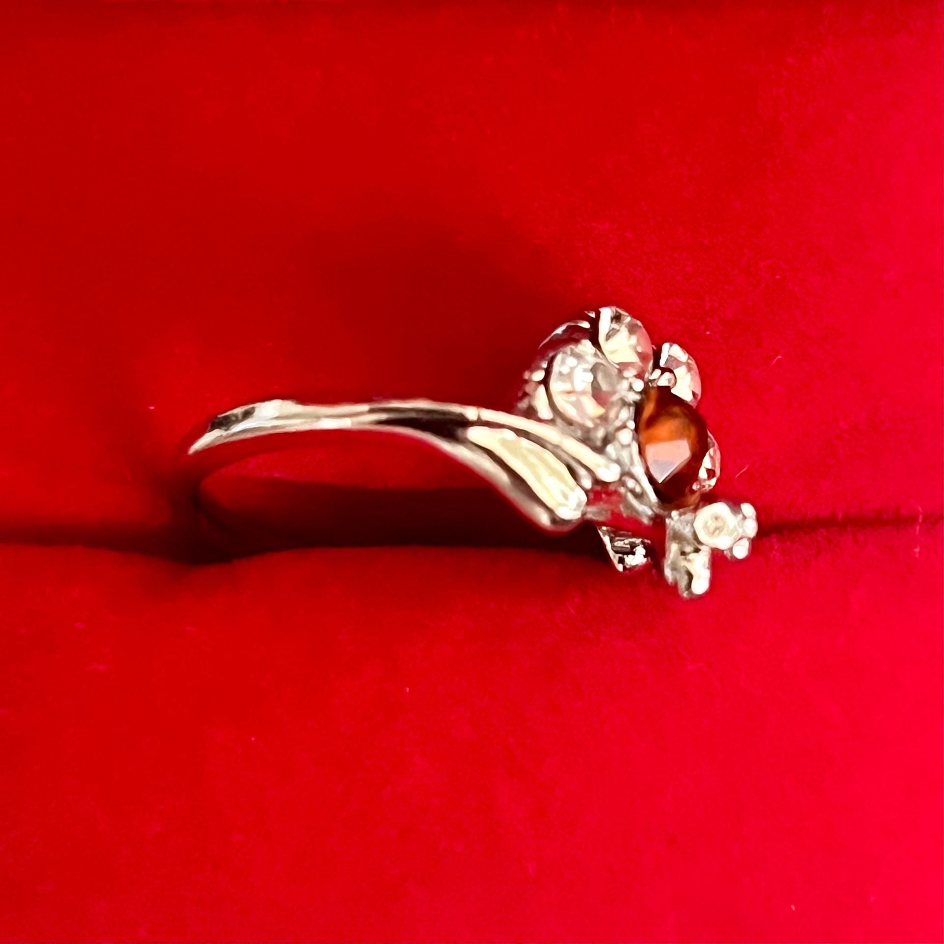Vintage Sterling Silver Cluster Ring Garnet Diamond Style Ring Size 6 5
